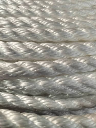 Danline White 3 Strand Polyprop Rope 9mm X 220m